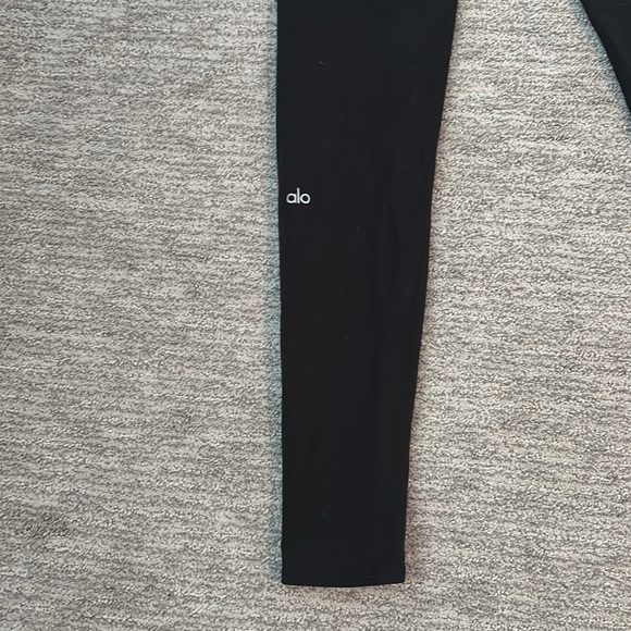ALO Black Leggings large - Picture 4 of 6